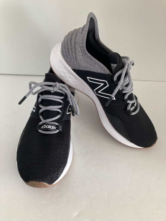 New Balance Shoes - New Balance Fresh Foam ROAV Sneakers Womens 8 Black Slip On Running Shoes NWOT